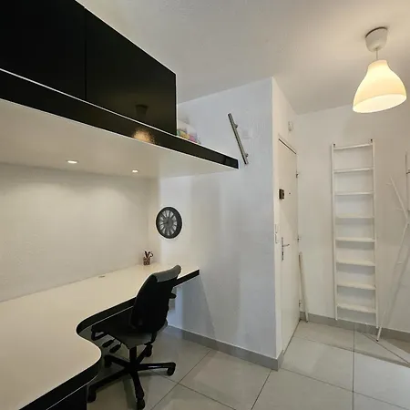 T2 With Shared Pool In Διαμέρισμα *