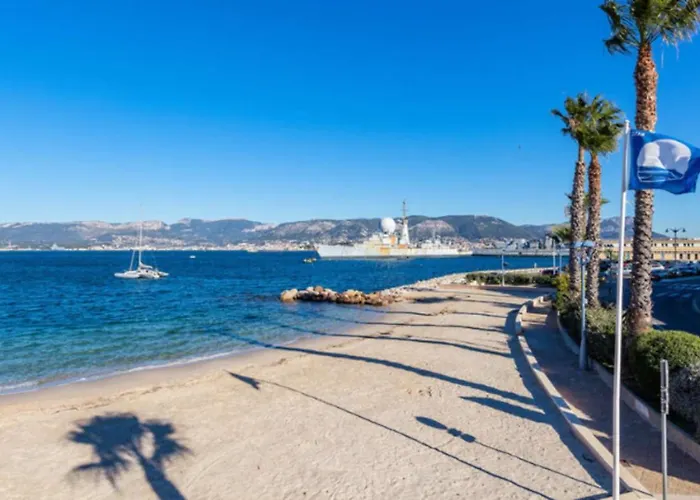 アパート T2 With Shared Pool In