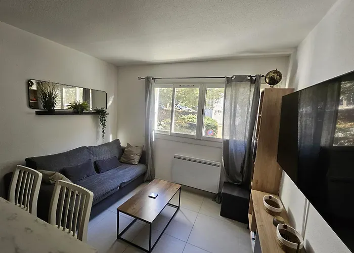 T2 With Shared Pool In * サン・マンドリエ・シュル・メール